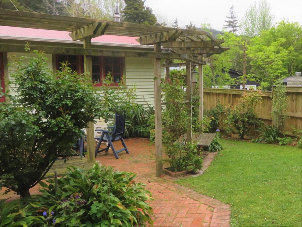 Twin Totara Cottage Upper Hutt Exteriér fotografie